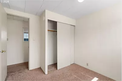 1566 Laura St, Springfield, OR 97477 - Photo 5