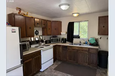 183 Ecklund St, Canyonville, OR 97417 - Photo 27