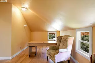 356 W Water St, Stayton, OR 97383 - Photo 29