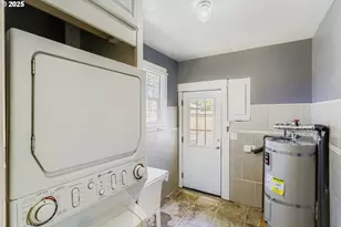 13860 SW Butner Rd, Beaverton, OR 97006 - Photo 25