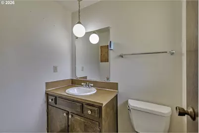 21830 SW Blaine St, Beaverton, OR 97003 - Photo 19