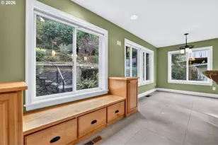 21695 Willamette Dr, West Linn, OR 97068 - Photo 11