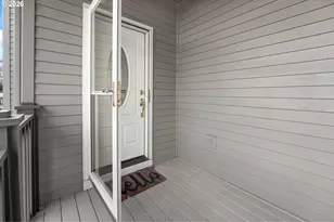 13923 SW Mistletoe Dr, Portland, OR 97223 - Photo 41