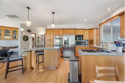 13923 SW Mistletoe Dr, Portland, OR 97223 - Photo 13