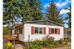 4400 Ocean Beach Hwy, Longview, WA 98632 - Photo 1