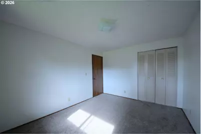 1798 Gilham Rd, Eugene, OR 97401 - Photo 17