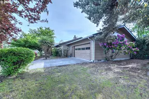 1798 Gilham Rd, Eugene, OR 97401 - Photo 29