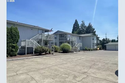 1217 R St, Springfield, OR 97477 - Photo 3