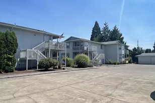 1217 R St, Springfield, OR 97477 - Photo 3