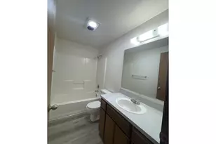 1217 R St, Springfield, OR 97477 - Photo 17