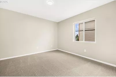 17151 SE Alder St, Portland, OR 97233 - Photo 19