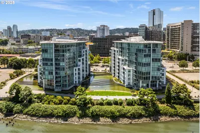 1310 NW Naito Pkwy #107, Portland, OR 97209 - Photo 31