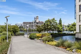 1310 NW Naito Pkwy, Portland, OR 97209 - Photo 35