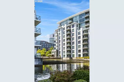 1310 NW Naito Pkwy #107, Portland, OR 97209 - Photo 37