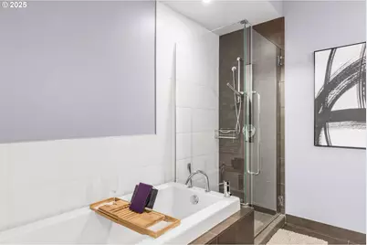 1310 NW Naito Pkwy #107, Portland, OR 97209 - Photo 19