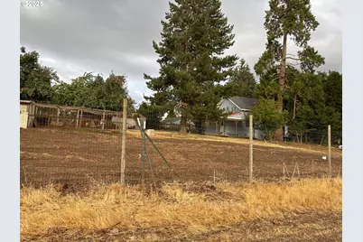 33465 Irish Ln, Creswell, OR 97426 - Photo 29