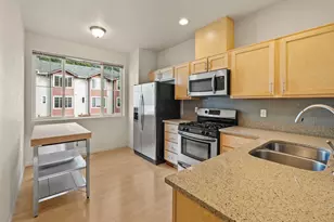 290 NW 116th Ave, Portland, OR 97229 - Photo 13