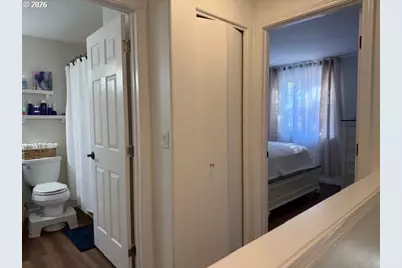 109 NW 8th St, Gresham, OR 97030 - Photo 15