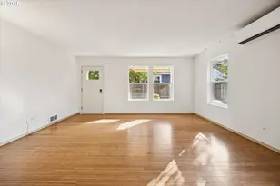 4237 SE 76th Ave, Portland, OR 97206 - Photo 5