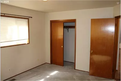 1206 SW 24th St, Pendleton, OR 97801 - Photo 11
