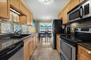 320 Necanicum Dr, Seaside, OR 97138 - Photo 9