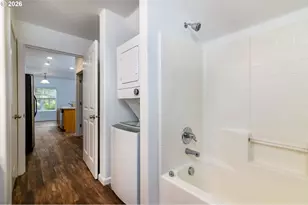 10651 NE Red Wing Way, Hillsboro, OR 97006 - Photo 17