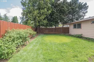 18411 NE Davis St, Portland, OR 97230 - Photo 25