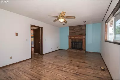 18411 NE Davis St, Portland, OR 97230 - Photo 13
