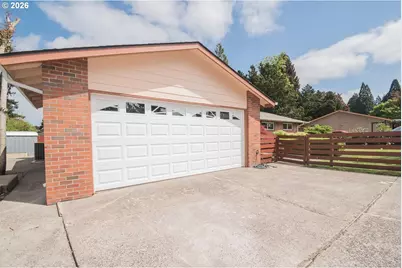 18411 NE Davis St, Portland, OR 97230 - Photo 3