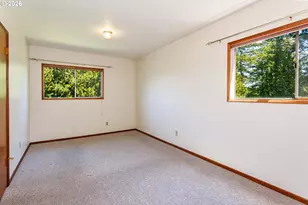 5010 SW Miles St, Portland, OR 97219 - Photo 23