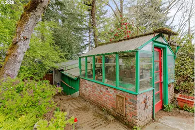 533 E 40th Ave, Eugene, OR 97405 - Photo 43