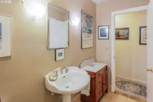 533 E 40th Ave, Eugene, OR 97405 - Photo 21