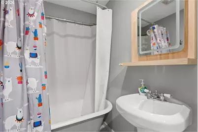 2316 N Winchell St, Portland, OR 97217 - Photo 25