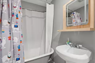 2316 N Winchell St, Portland, OR 97217 - Photo 25