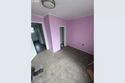 1220 S Tower Ave, Centralia, WA 98531 - Photo 3