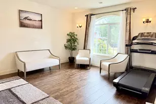 13526 SE Ellen Dr, Clackamas, OR 97015 - Photo 9