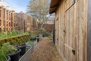 3618 Ivy Dr, Newberg, OR 97132 - Photo 45