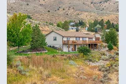 17951 Deer Park Loop, Baker City, OR 97814 - Photo 3