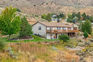 17951 Deer Park Loop, Baker City, OR 97814 - Photo 3