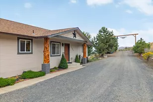 17951 Deer Park Loop, Baker City, OR 97814 - Photo 9