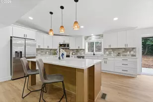 17200 SE Jennings Crest Ln, Milwaukie, OR 97267 - Photo 9