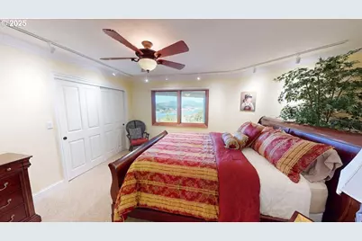 94418 Tom Cat Hill Rd, Gold Beach, OR 97444 - Photo 23