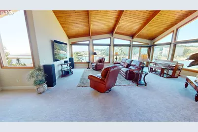 94418 Tom Cat Hill Rd, Gold Beach, OR 97444 - Photo 3