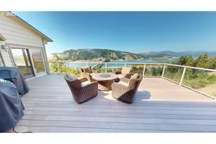 94418 Tom Cat Hill Rd, Gold Beach, OR 97444 - Photo 15