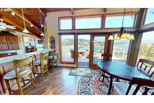 94418 Tom Cat Hill Rd, Gold Beach, OR 97444 - Photo 13