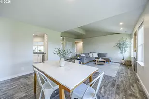 1580 Iron Horse Rd, Eugene, OR 97402 - Photo 9