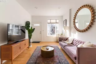 2008-2010 SE 11th Ave, Portland, OR 97214 - Photo 25