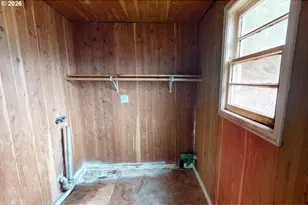 870 Kelly Blvd, Springfield, OR 97477 - Photo 15