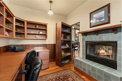 563 Lillian Ln, Roseburg, OR 97471 - Photo 7