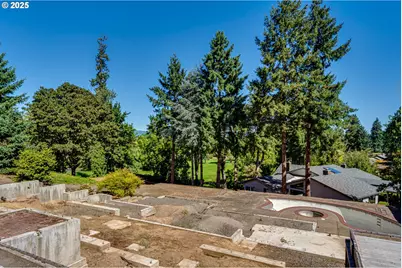 516 Spyglass Dr, Eugene, OR 97401 - Photo 5